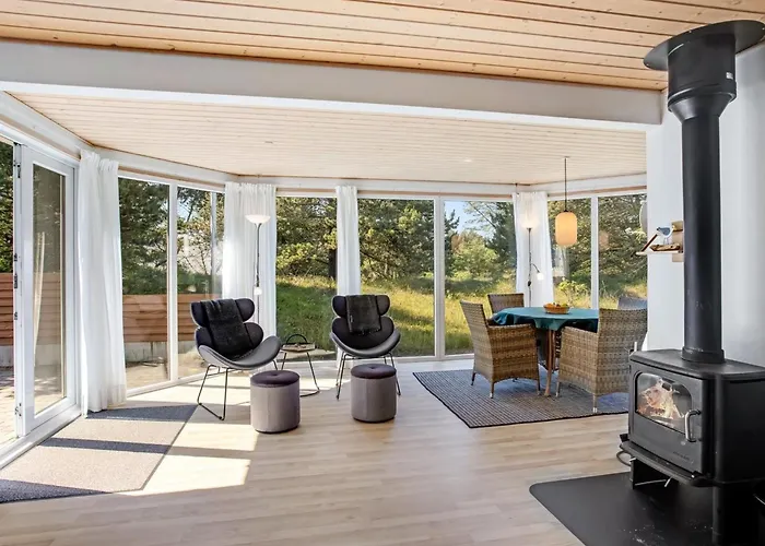 Laila - 1-2km From The Sea By Interhome Feriehus *